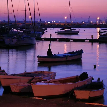 Boat & B. Santa Chiara *